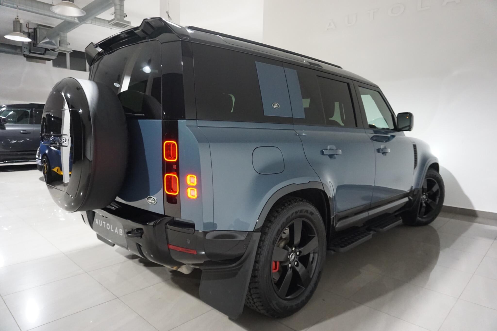 Land Rover Defender 110 2.0 P400e 15.4kWh X-Dynamic HSE SUV 5dr Petrol Plug-in Hybrid Auto 4WD Euro 6 (s/s) (404 ps)